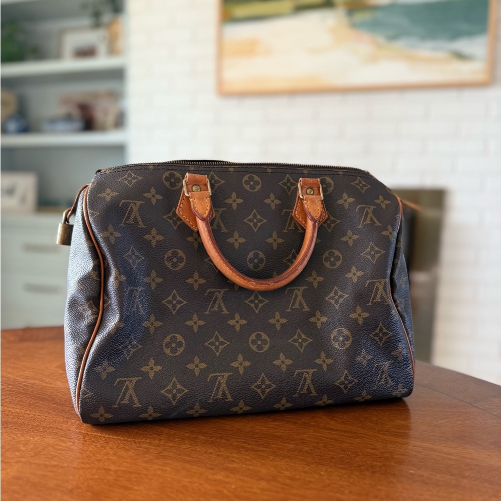 Louis Vuitton Speedy 30 Monogram Canvas with Leather Accents